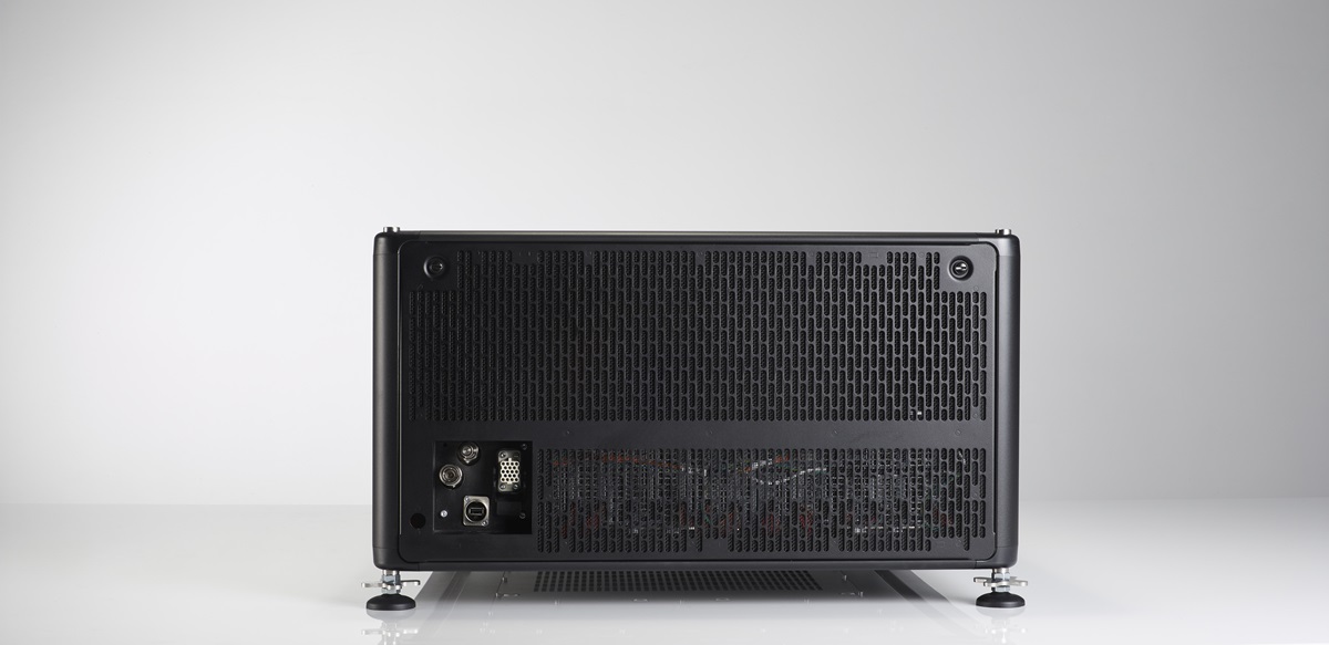 UDX-projector-back
