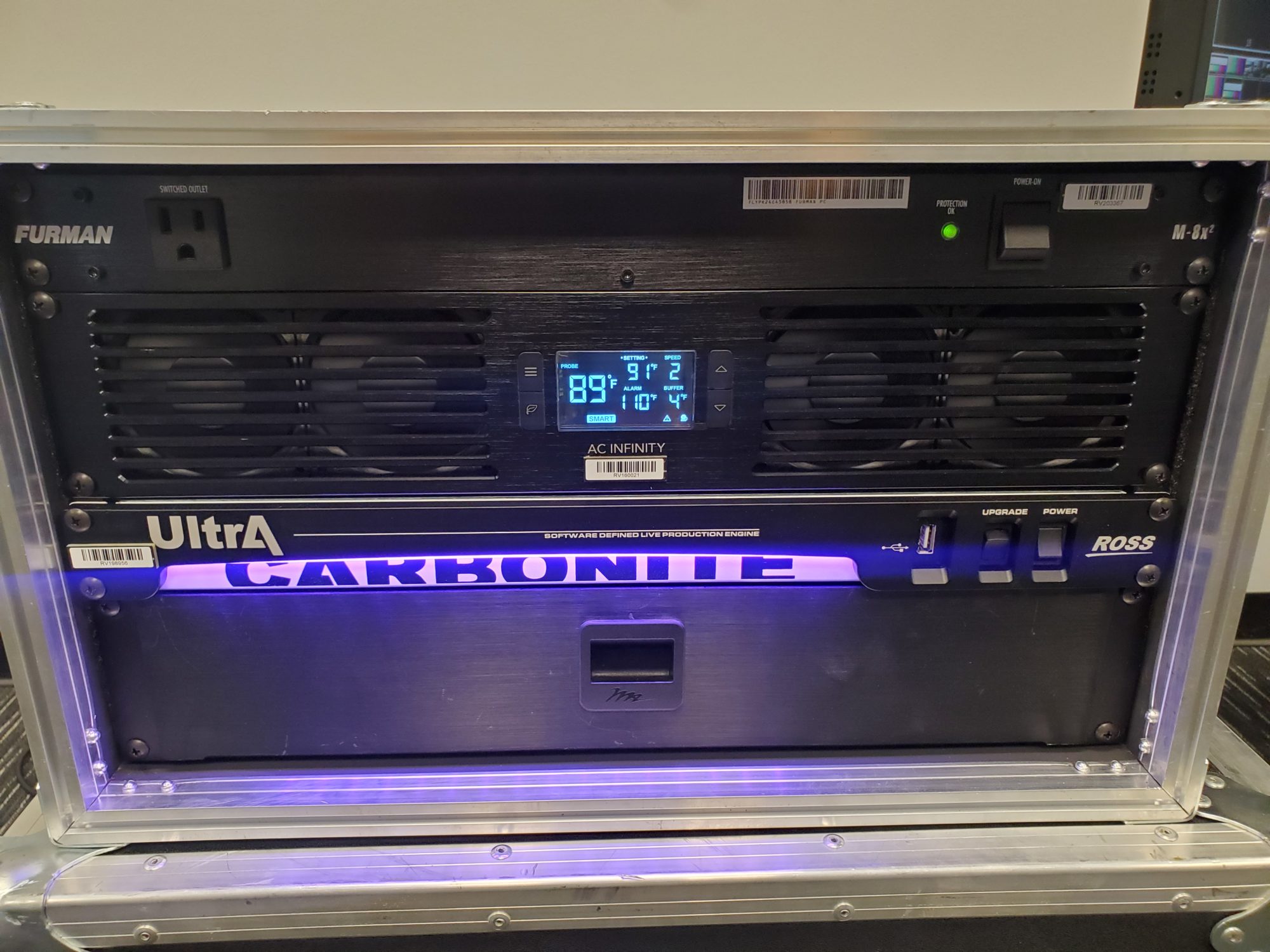 Ross Video Carbonite Ultra 12G/2ME w/TouchDrive TD2 for rent