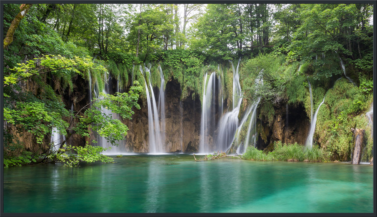 Panasonic TH-86EQ2 – 86″ UHD 4K Monitor